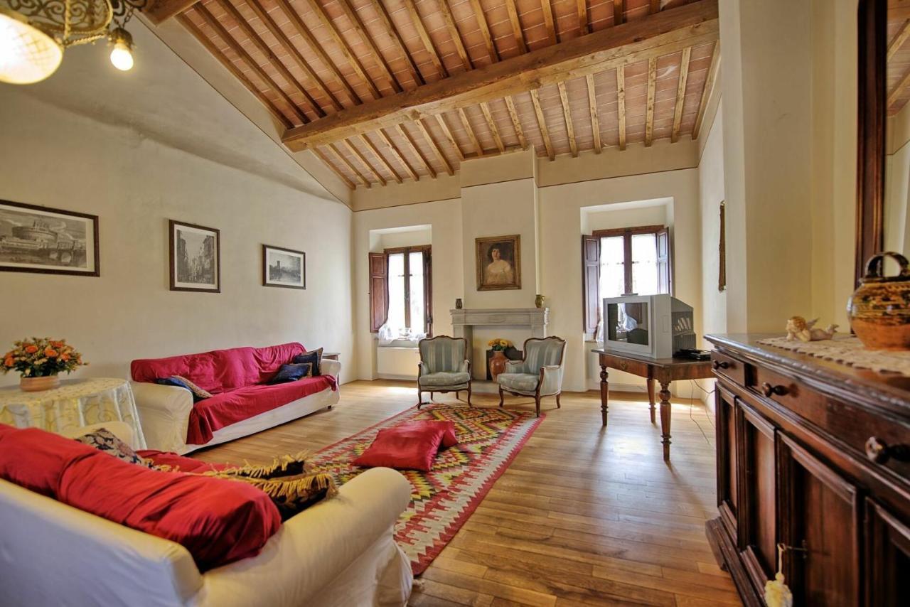 Villa Capolona By Posarellivillas Calbenzano Exterior foto